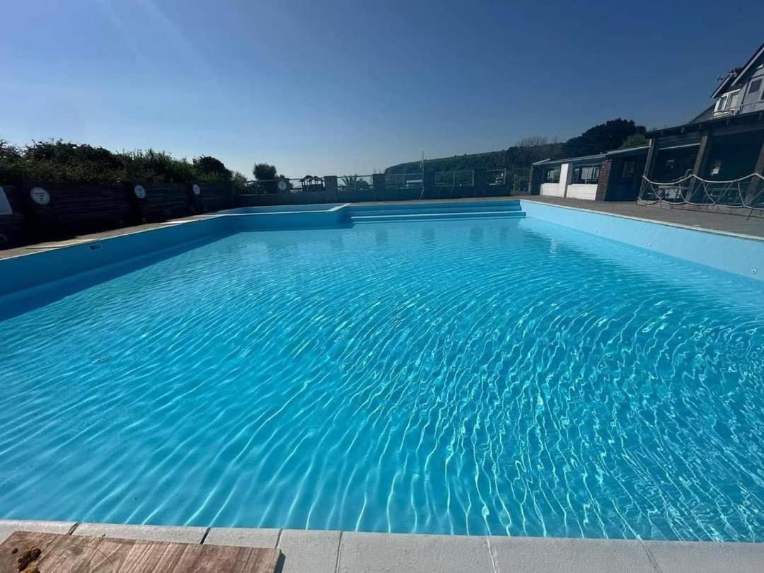 Home With A View Whitecliff Bay Holiday Park Bembridge Exteriér fotografie